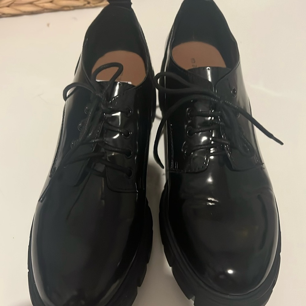 Madden Girl by Steve Madden platinum shiny black G-Hicks